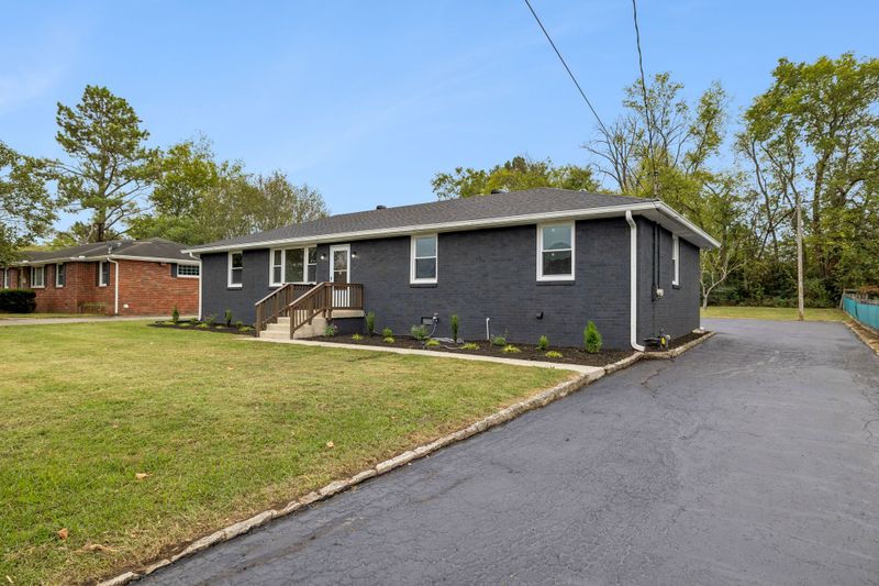 426 Eastland Ave, Lebanon, TN 37087