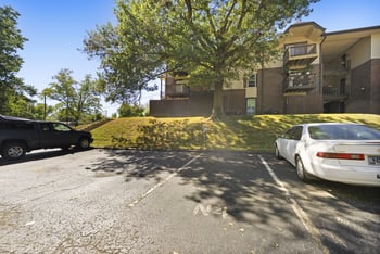 500 Paragon Mills Rd #N4, Nashville, TN 37211