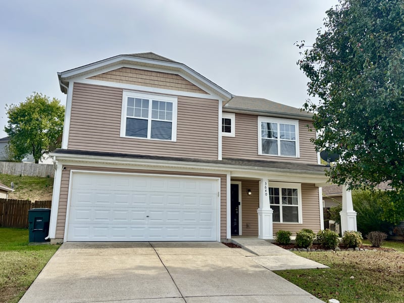 3640 Coles Branch Dr, Antioch, TN 37013