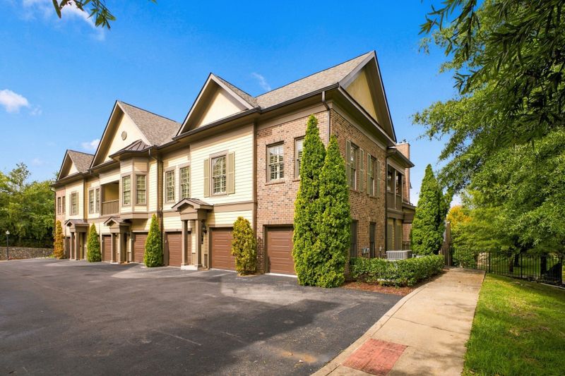 633 Grant Park Ct, Franklin, TN 37067