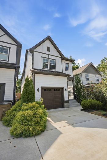 1016 Burchwood Ave #A, Nashville, TN 37216
