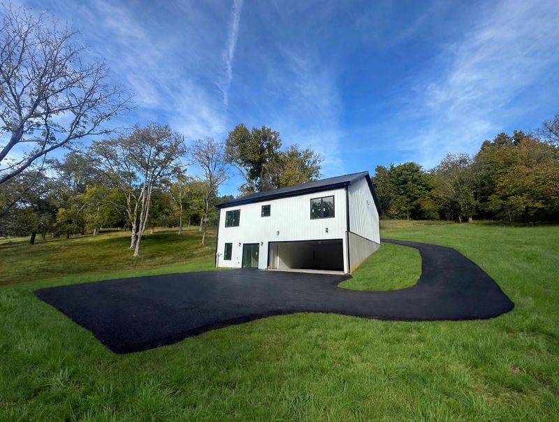 4531 Moore Ln, Culleoka, TN 38451