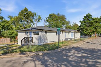 2424 Booker St, Nashville, TN 37208