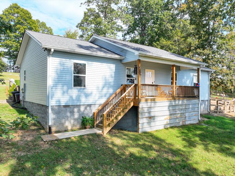 117 Cordle Ct, Charlotte, TN 37036