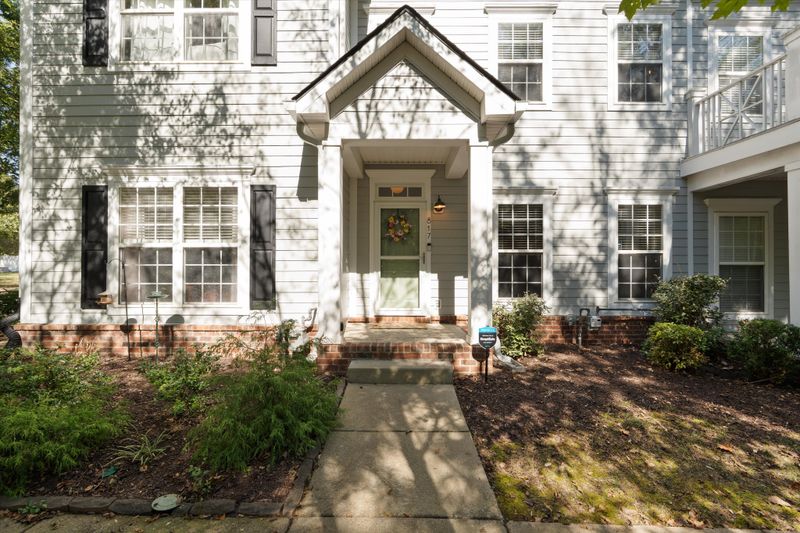 817 Hobbit Ln, Nashville, TN 37211