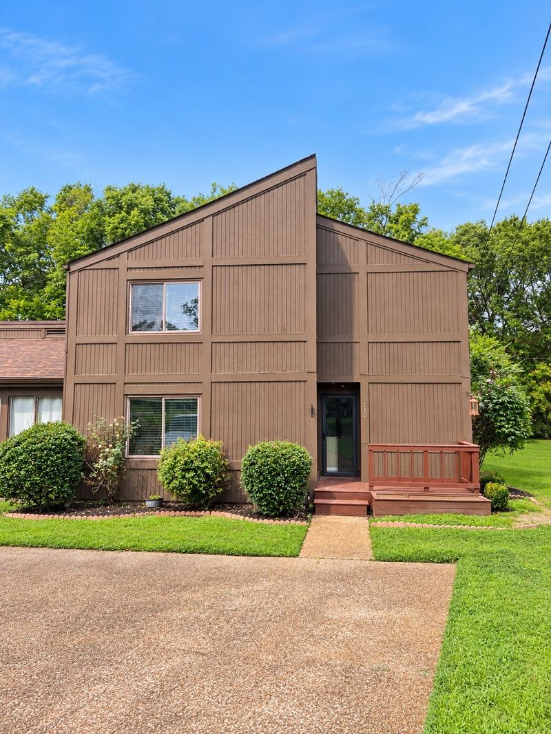 110 Doral Ct, Nashville, TN 37221
