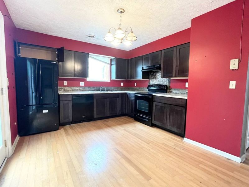 313 Timberway Cir, Nashville, TN 37214