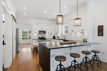 1211B Montgomery Ave, Nashville, TN 37207