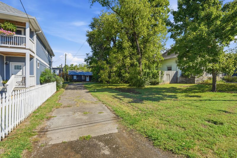 1015 Spain Ave, Nashville, TN 37216