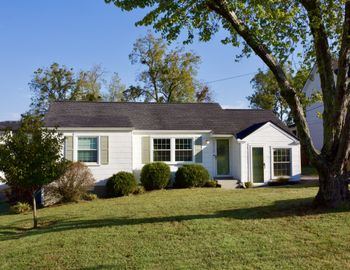2820 Colonial Cir, Nashville, TN 37214