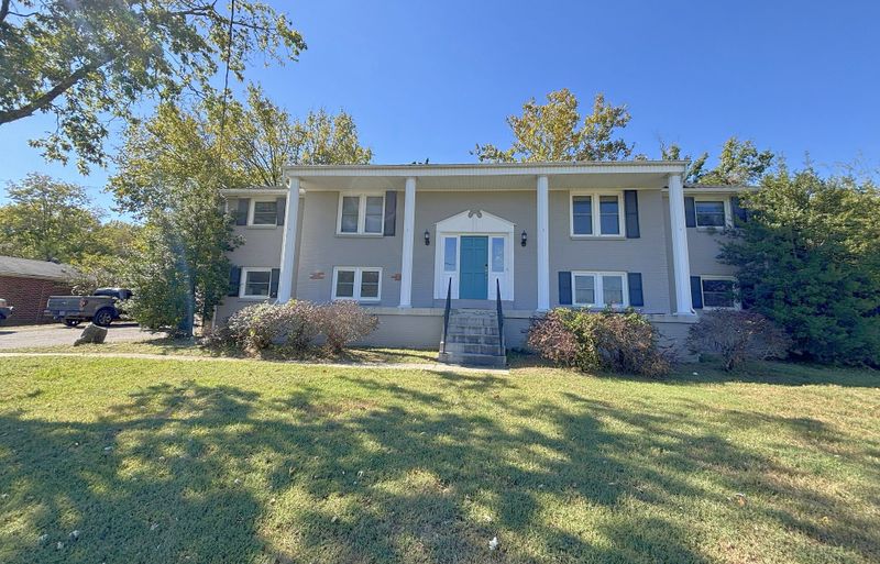 867 Rodney Dr, Nashville, TN 37205