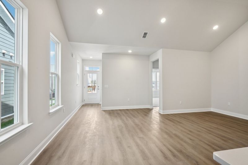 371 Stonehaus Cir, Antioch, TN 37013