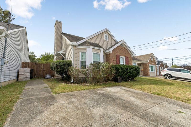 2309 Benay Rd, Nashville, TN 37214