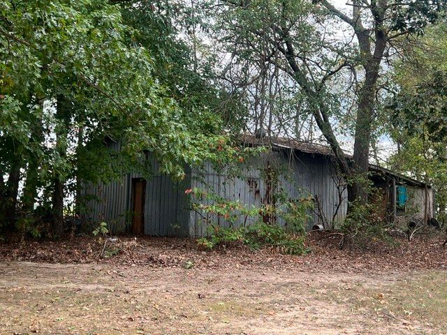 161 Cook Rd, Portland, TN 37148