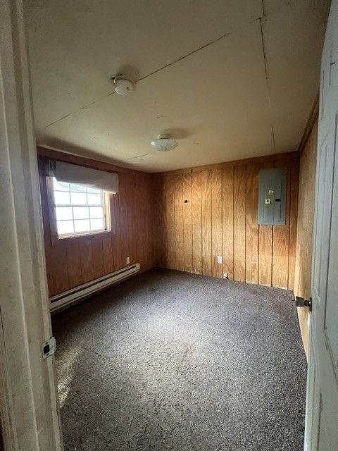 216 Strawberry St, Portland, TN 37148