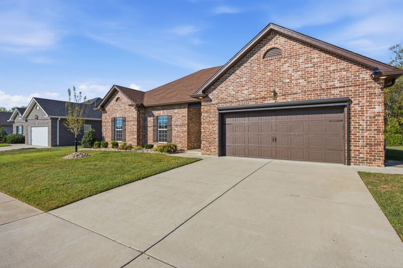 544 Dottie Dr, Gallatin, TN 37066