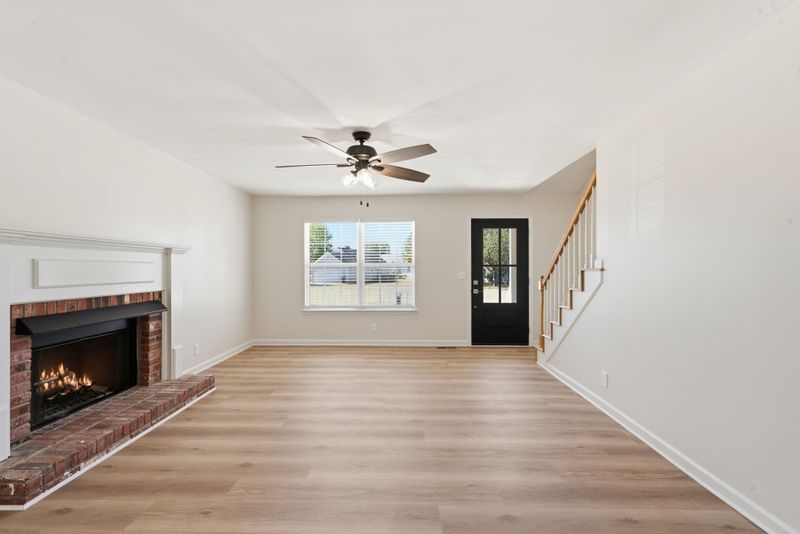1306 Pearlknob Ct, Murfreesboro, TN 37130