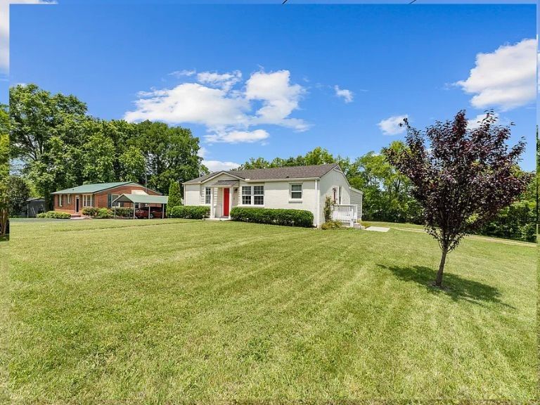 109 Ashwood Dr, Columbia, TN 38401