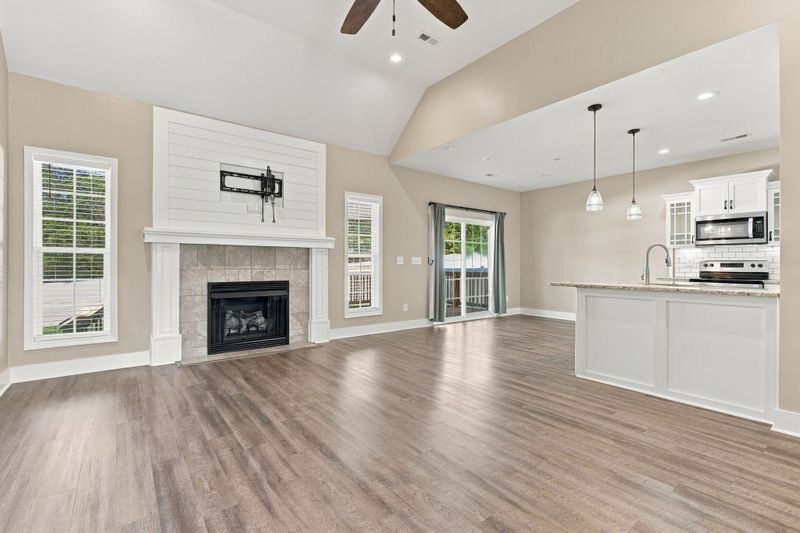 7282 Winding Way, Pleasant View, TN 37146