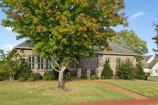754 Plantation Blvd, Gallatin, TN 37066
