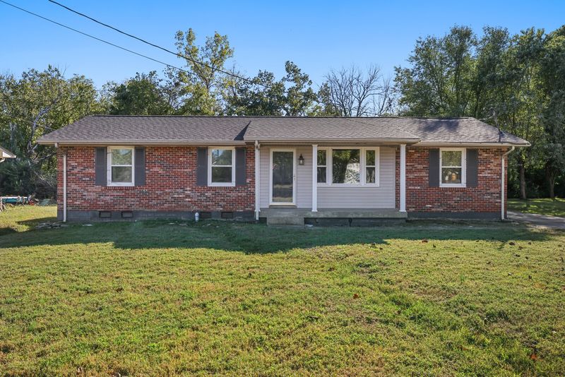 445 Janette Ave, Goodlettsville, TN 37072