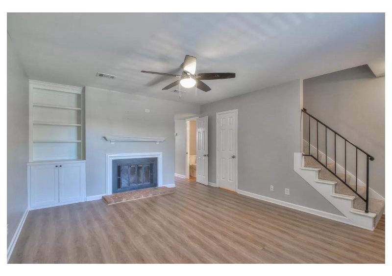 5778 Stone Brook Dr, Brentwood, TN 37027