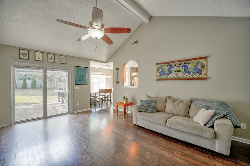 1371 Habersham Dr, Gallatin, TN 37066