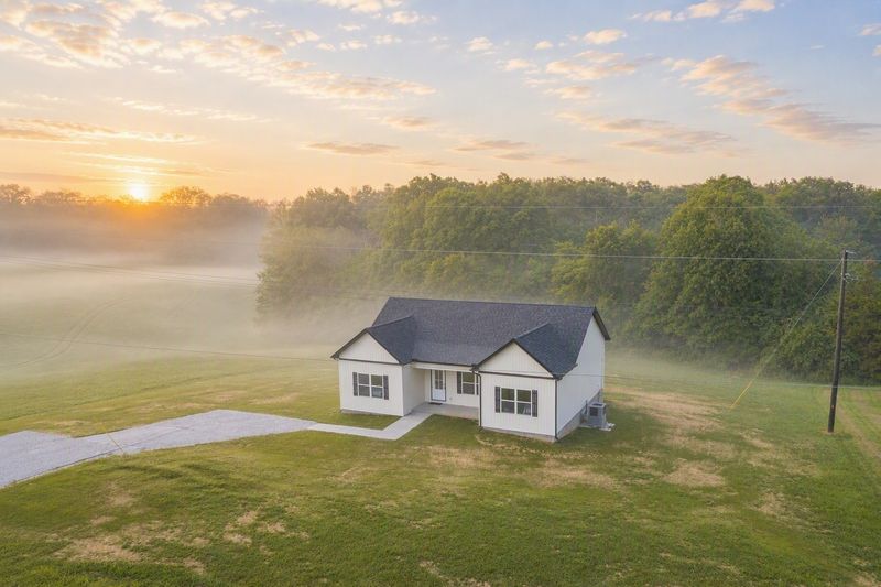 831 Wells Rd, Dickson, TN 37055