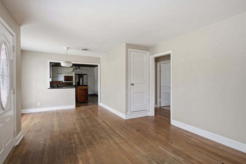 3734 Baxter Ave, Nashville, TN 37216