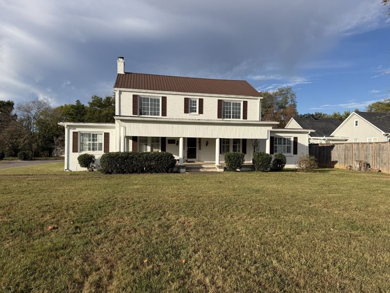 1202 Se Broad St, Murfreesboro, TN 37130