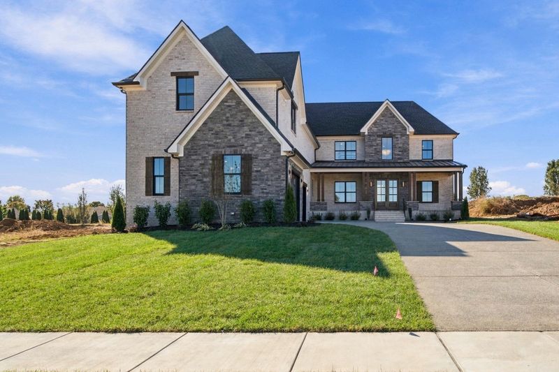 424 Bell Lake Rd, Gallatin, TN 37066
