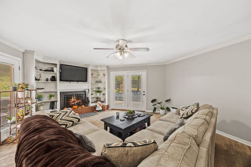 8235 Highway 70 S, Nashville, TN 37221
