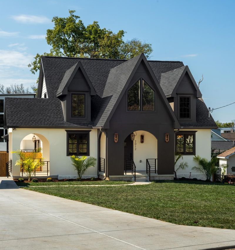 2012 Jones Cir, Nashville, TN 37207