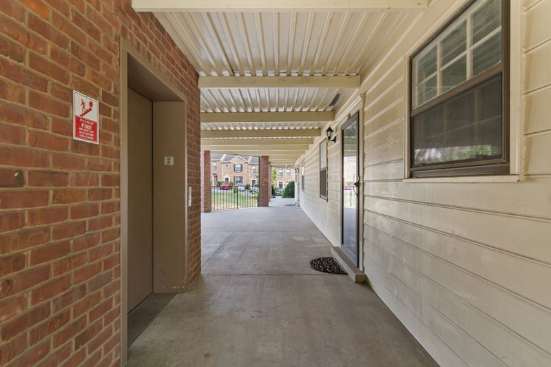 3198 Hillsboro Pike, Nashville, TN 37215