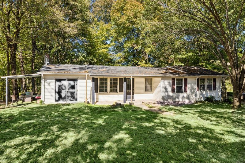3490 Shouse Rd, Santa Fe, TN 38482