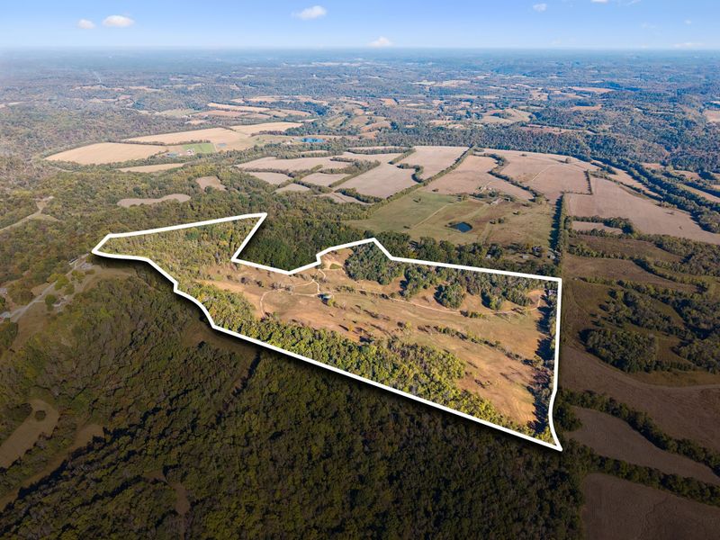 4704 Allen Harlan Rd, Hampshire, TN 38461