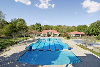 6006 Mill Tree Ct, Nashville, TN 37221