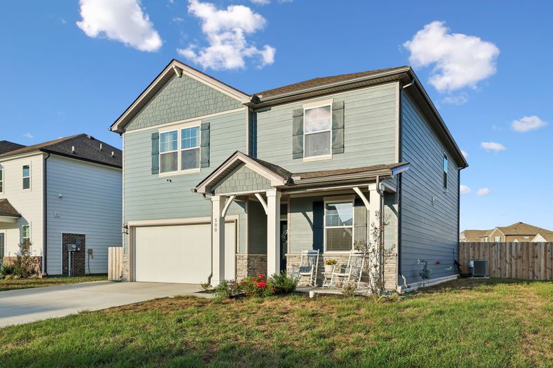 500 Forsberg Ct, Lebanon, TN 37087