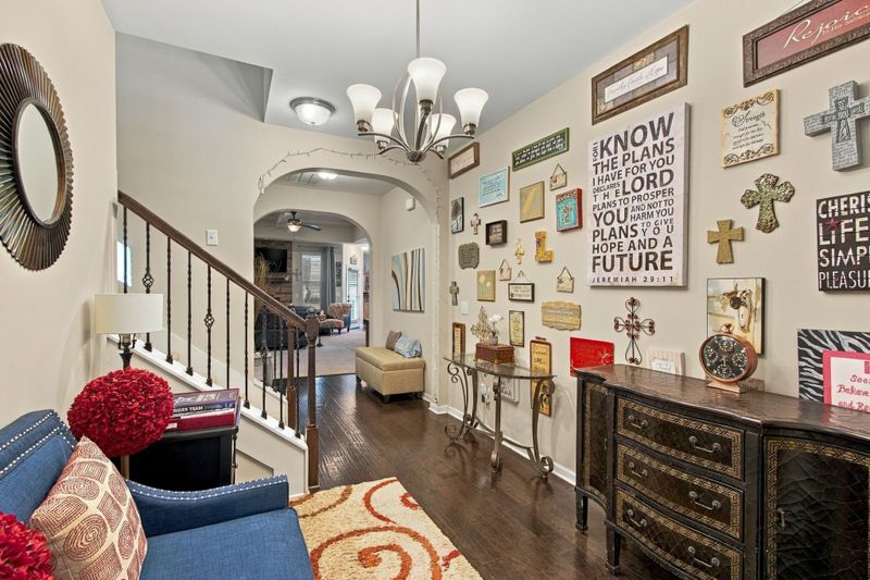 2309 Dewey Dr, Spring Hill, TN 37174