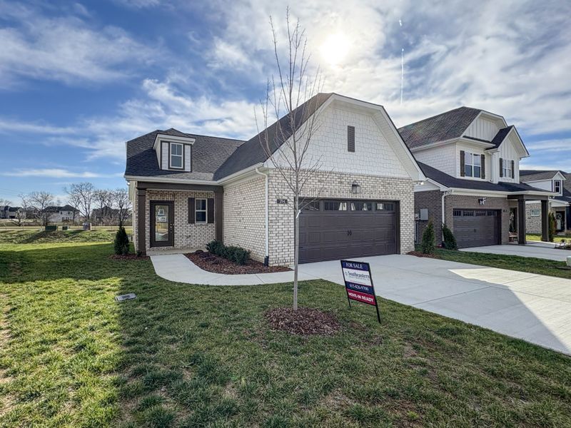 234 Hudson Dr, Gallatin, TN 37066