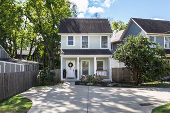 6363 Columbia Ave, Nashville, TN 37209