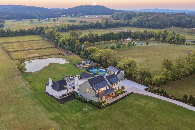 5514 Browns Mill Rd, Lascassas, TN 37085