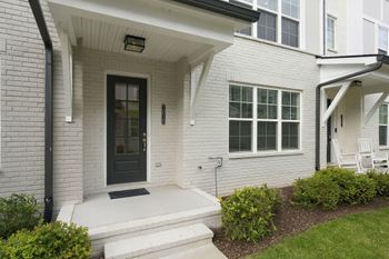 7010 Westside Cir, Nashville, TN 37205