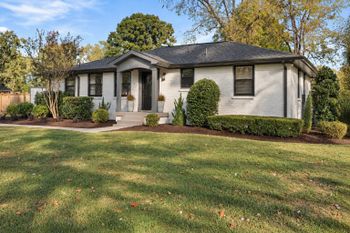 5004 Timberhill Dr, Nashville, TN 37211