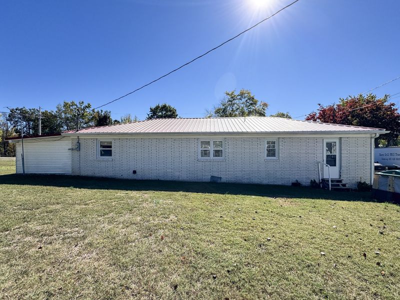 1973 Stevens Dr, Westmoreland, TN 37186