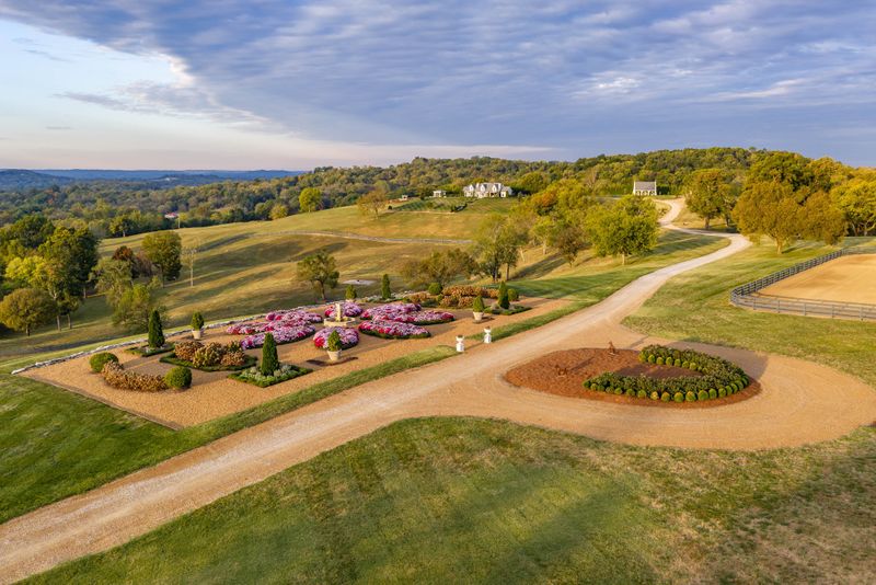 1333 John Sharp Rd, Spring Hill, TN 37174