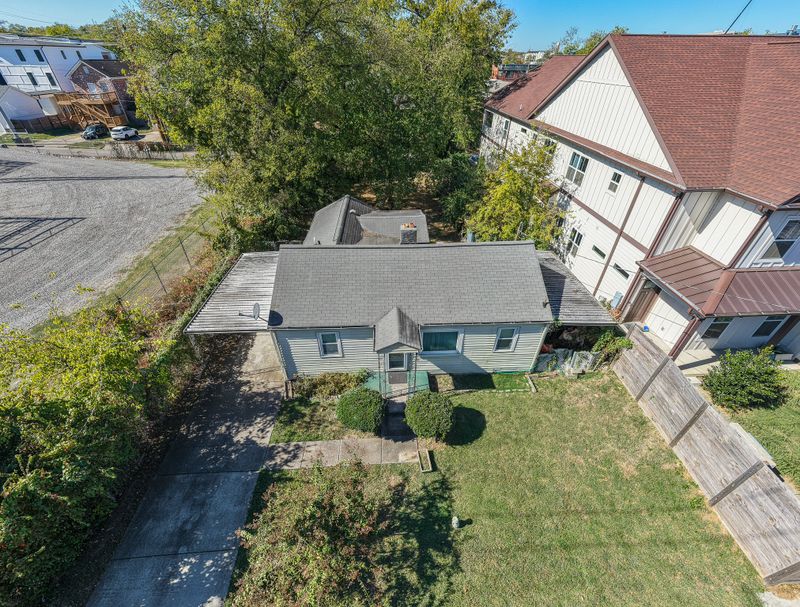 1221 14th Ave S, Nashville, TN 37212