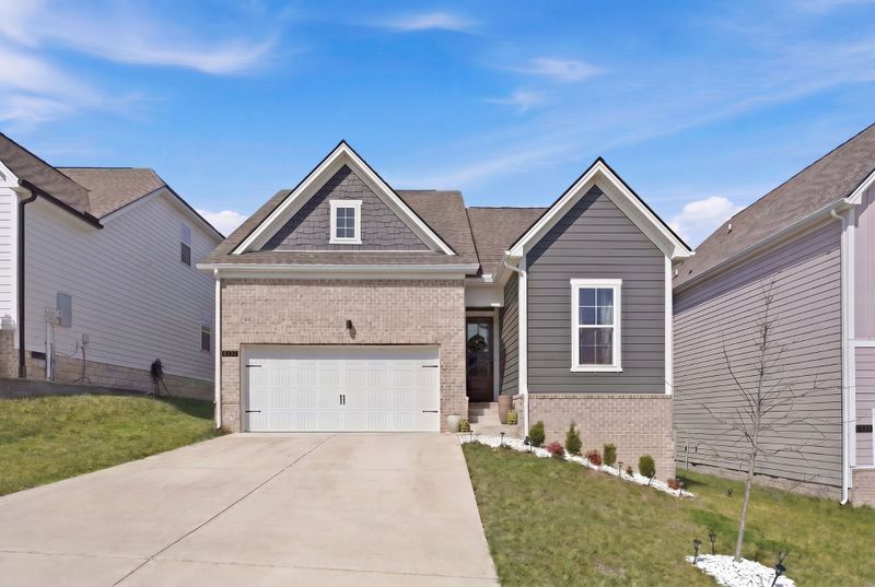 6132 Saxlingham Pl, Smyrna, TN 37167