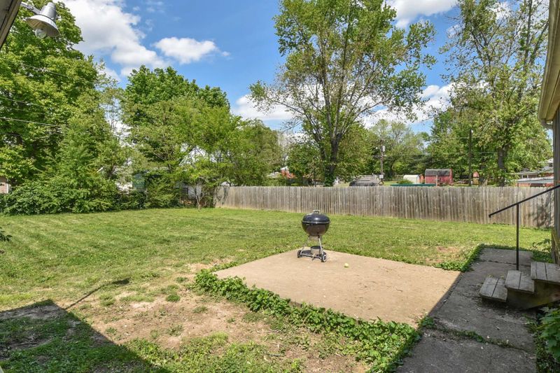208 Joslin Ave, Gallatin, TN 37066
