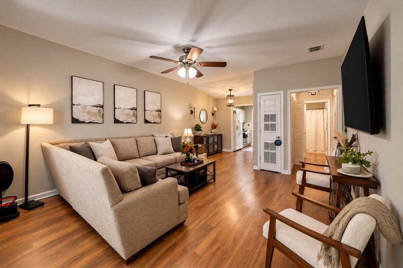 2573 Exeter Dr, Murfreesboro, TN 37130